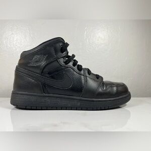 Nike Air Jordan 1 Retro Mid GS 'Triple Black' 554725-030 Size 7Y